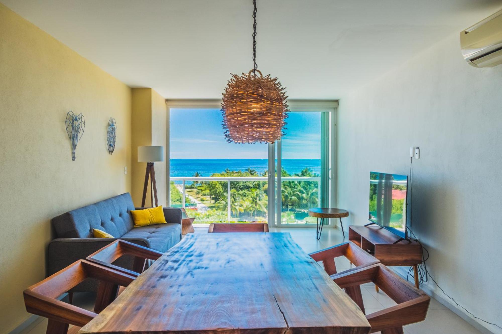 New Beachfront Luxury Apartments Cancún Buitenkant foto