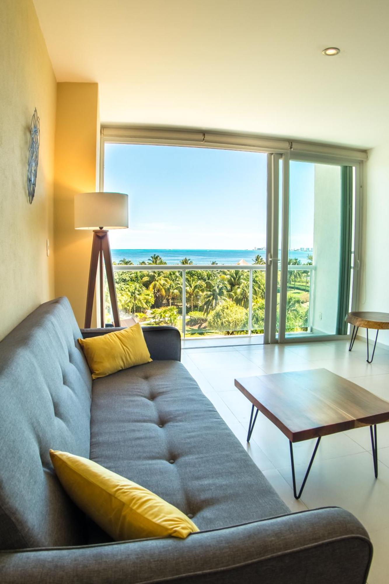 New Beachfront Luxury Apartments Cancún Buitenkant foto