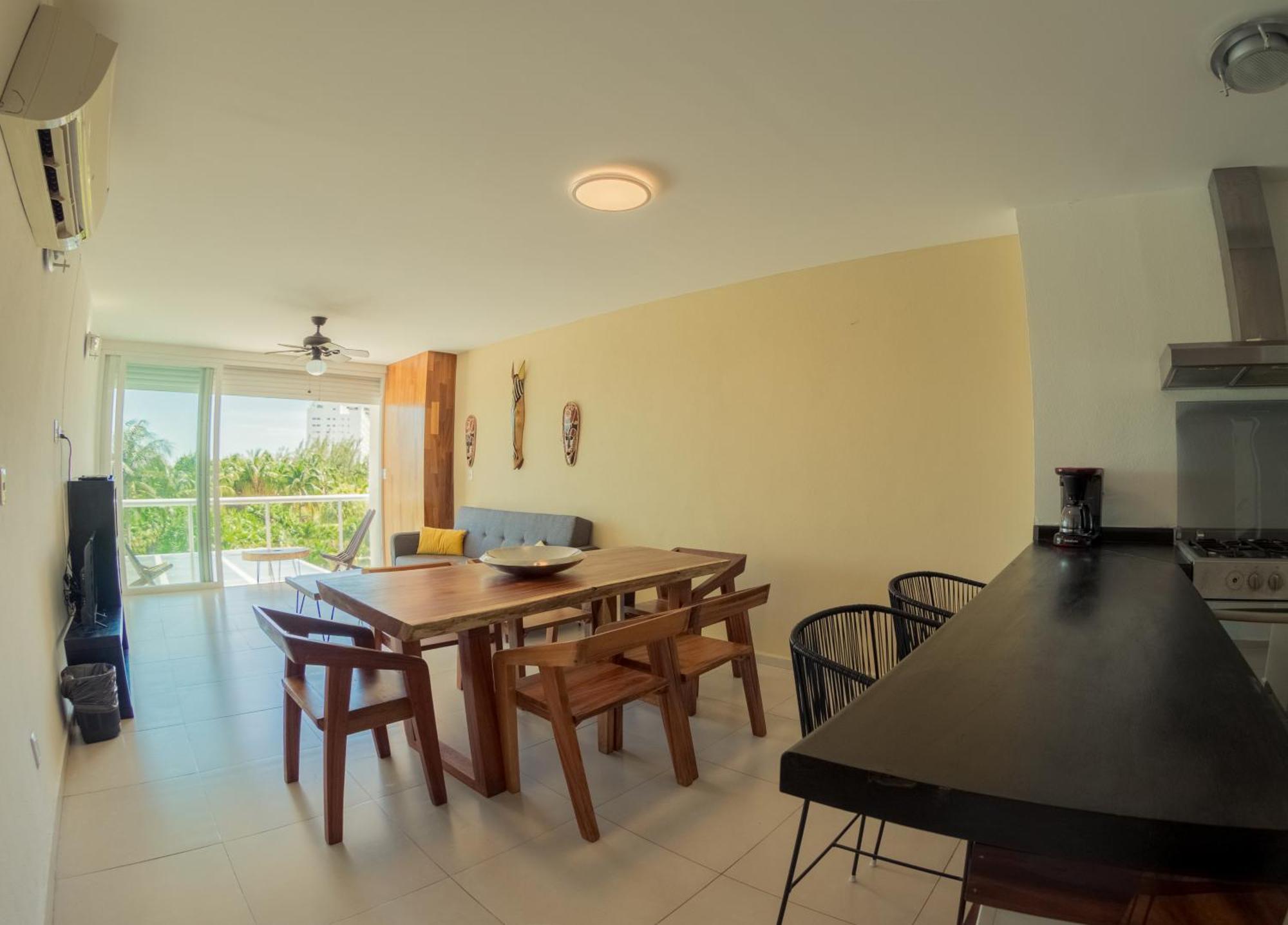 New Beachfront Luxury Apartments Cancún Buitenkant foto