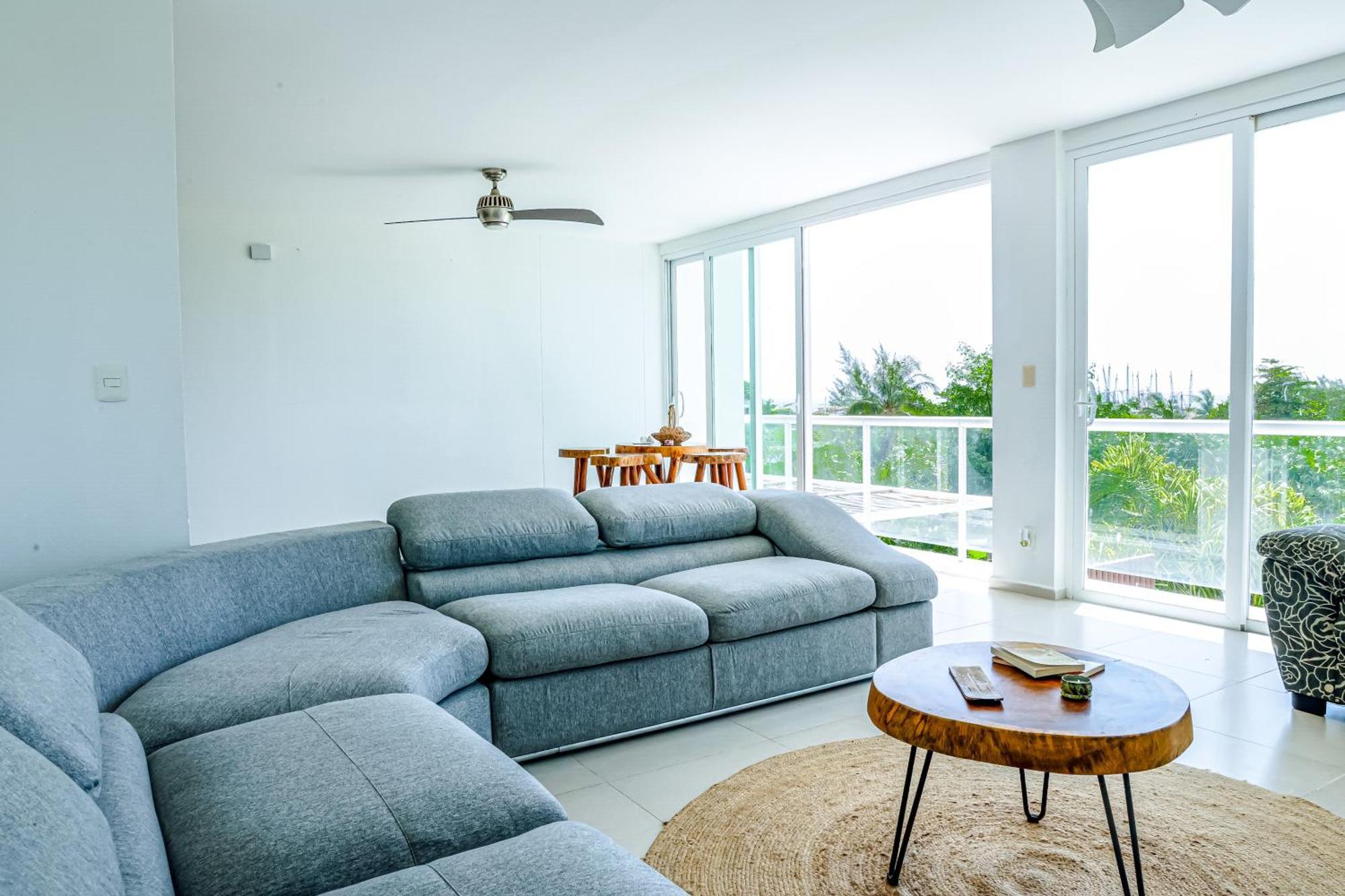 New Beachfront Luxury Apartments Cancún Buitenkant foto