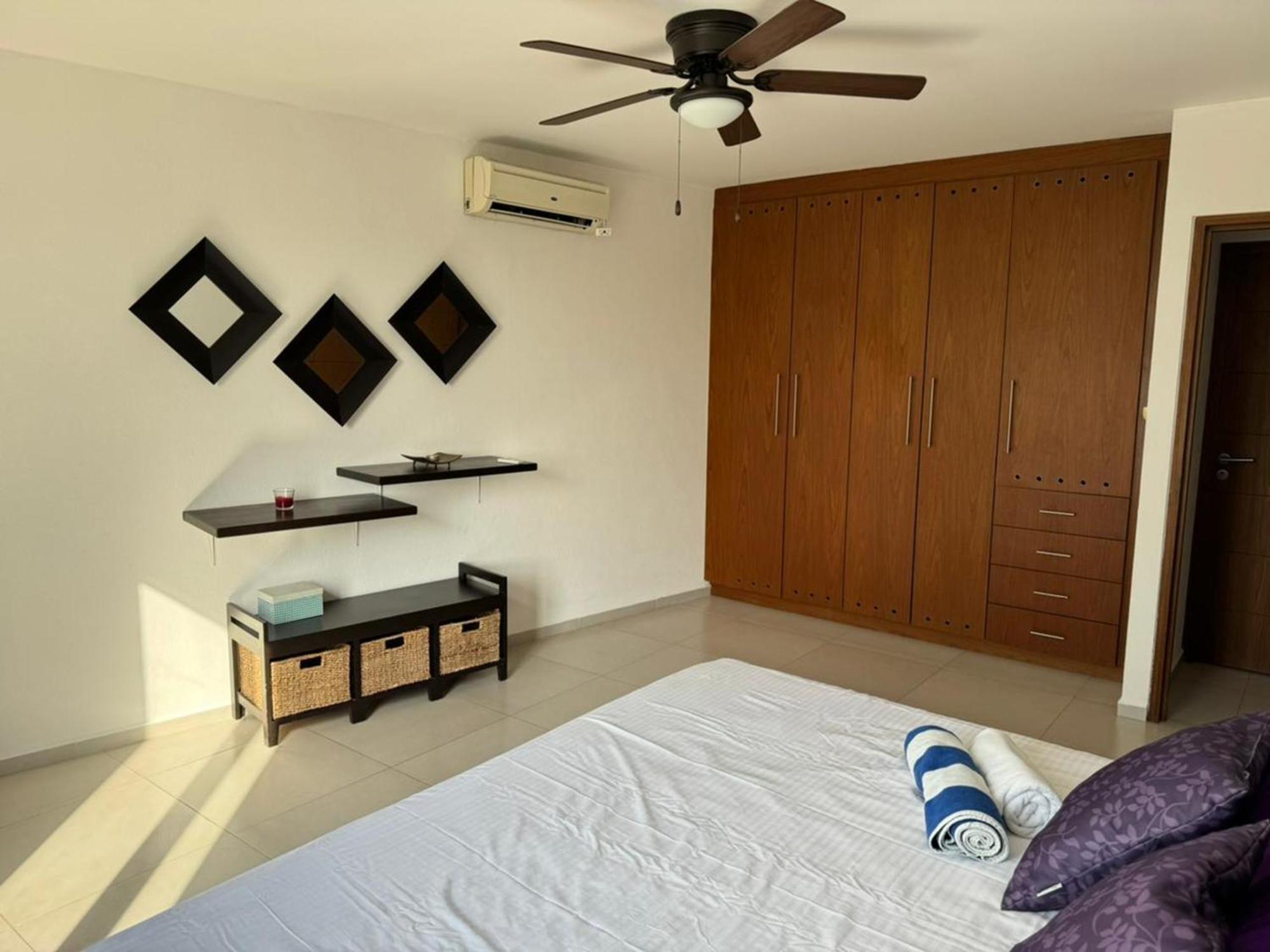 New Beachfront Luxury Apartments Cancún Buitenkant foto