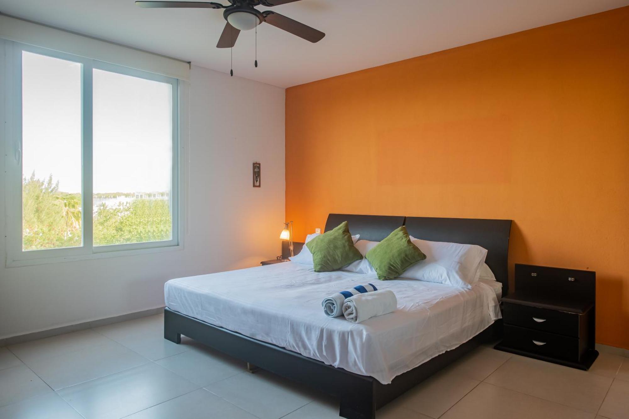 New Beachfront Luxury Apartments Cancún Buitenkant foto